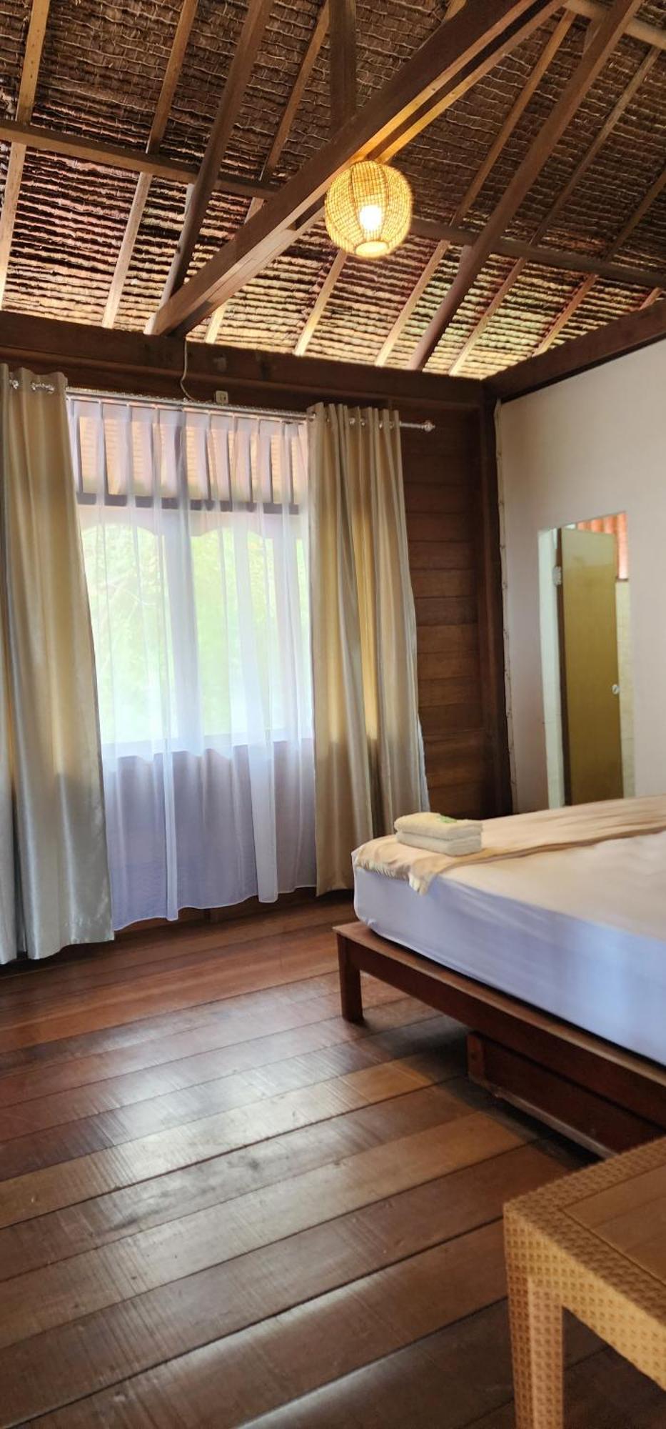 Ukcc Hotel Sabang  Buitenkant foto